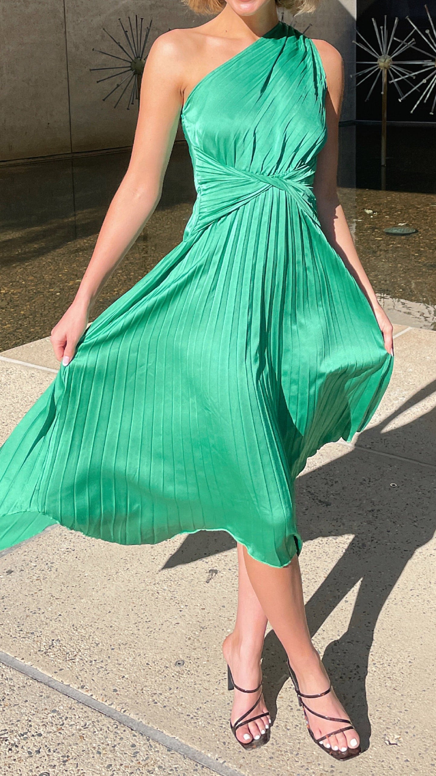 Cali One Shoulder Midi Dress - Green